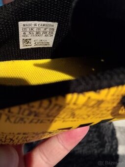 Prodám zachovalé kopačky Adidas