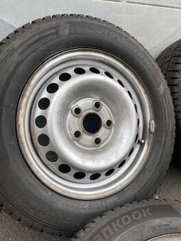 Zimni sada 5x120 VW T5 T6 205/65/16C