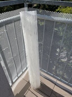 Plastové pevné pletivo na balkon 100155 cm