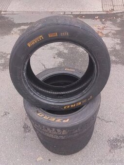 Pneu slick 195/50/16