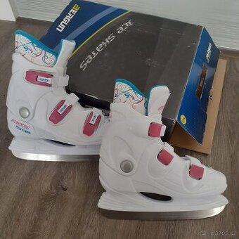 Dětské dívčí lední brusle vel.37