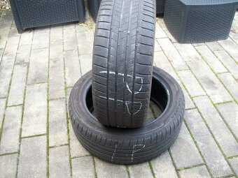 2x pneu Superb 3 Passat B8 235.45.18 94W