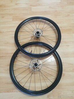Zapletená kola Giant PR2 Disc