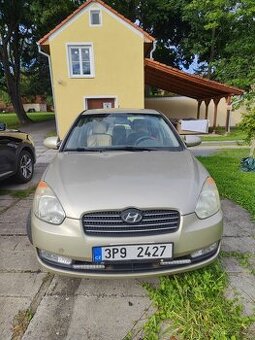 Prodám Hyundai Accent - 1