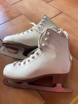 Dětské brusle 32