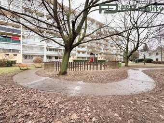 Prodej bytu 4+1, Mimoňská ul., Praha Prosek