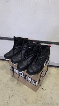 Alpine běžecké  boty vel. 42 a 44