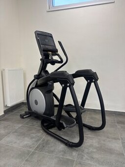 MATRIX Endurance LCD - eliptický trenažer