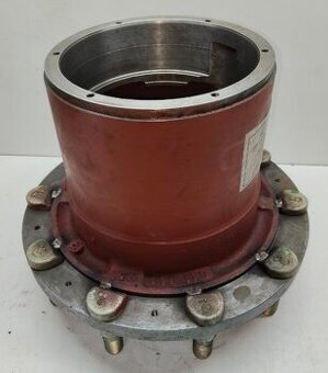 TATRA 815 ZÁVĚR NÁBOJ KOLA TĚLESO TRAKTORU VYSOKÝ ORIGINÁL