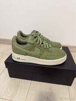 Nike Air Force 1 Premium