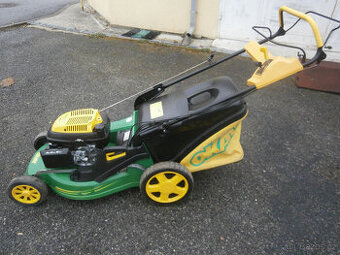 Zahradní sekačka CastelGarden-Honda