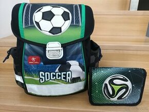 Školní batoh + pouzdro