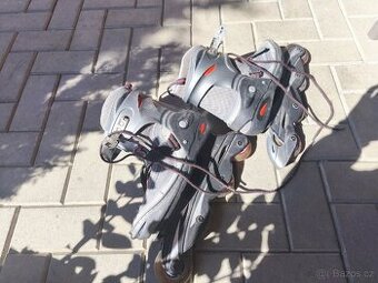 Dámské kolečkové brusle vel.42