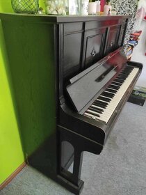 Klavír -