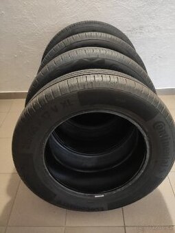 Nová letní pneu 215x65x17