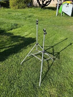 Stativ Manfrotto a Unomat