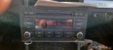 radio audi symphony dvoudin A4 8E 8H us jako nové