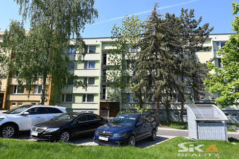 Pronájem bytu 3+1 se zasklenou lodžií, 80 m2