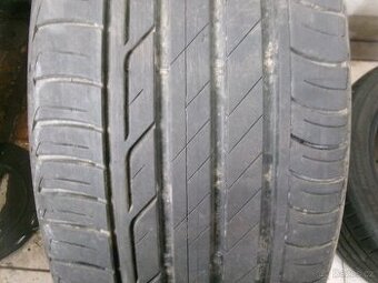 215/45 R17 BRIDGESTONE (5,5mm) č.15585