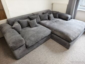 Luxusní veliká rohová pohovka - pouze vystaveno, PC: 37000Kč
