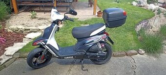 Skútr Yamaha 50 ccm