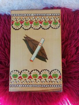 Stará krabička na cigarety - 1