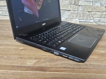 15,6 Acer Intel i5 8gb RAM 1000GB SSD, nová baterie 6h