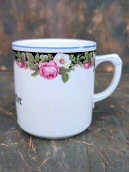 Vintage porcelánový hrnek. Milé mamince.