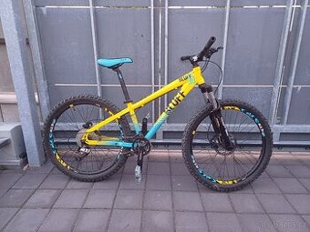 Kellys Bluff 30 27,5 hard tail