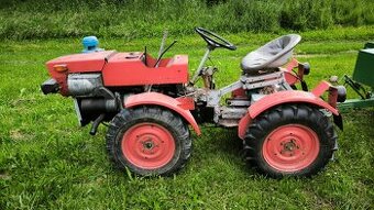 Prodám malotraktor TZ-4K-14 + příslušenství