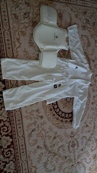Prodám kimono na karate Adidas a chránič těla Tokaido