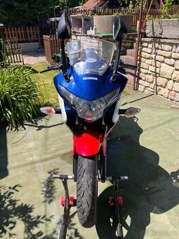 Honda cbr 250r