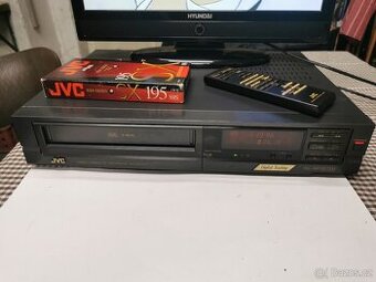 JVC HR-1520A--včetně dálky