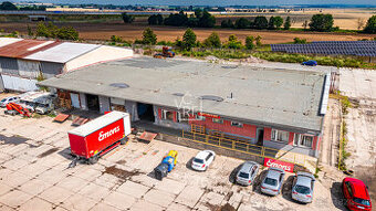 Pronájem skladových prostor 800 m2, Hradec Králové
