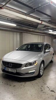 Volvo V60 D4 120KW SUMMUM