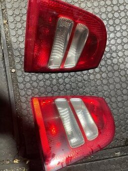 Prodám světla Octavia 1