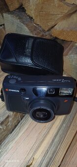 Kompaktní fotoaparát Chinon