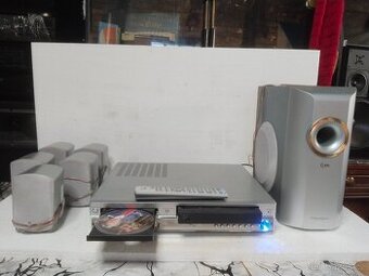 LG LH-CX247 DVD / VHS Combo včetně Dálkového ovladače.