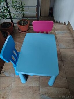 Stůl+2 židle ikea Mammut