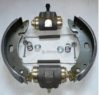 Multicar M25 - nová sada předních brzd