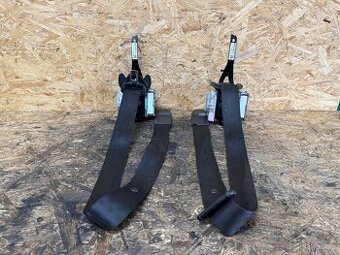 PŘEDNÍ PÁSY VW TOUAREG 7P 7P0857706E / 7P0857705E