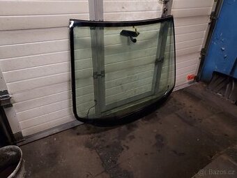 přední sklo na Ford Galaxy