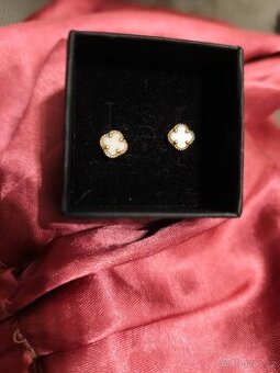 Krásné zlaté náušnice čtyřlístek Au 585/14k