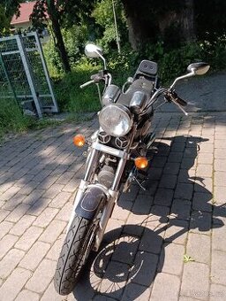 Moto Guzzi Nevada