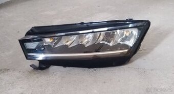Světlo Škoda Octavia 4  5E4941015 levé