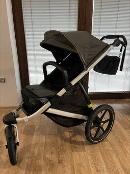 Thule Urban Glide 2 - tmavě šedý