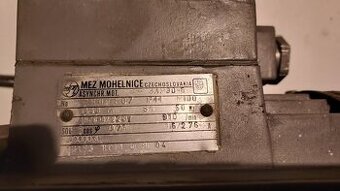 Elektromotor 550W, 910 otáček