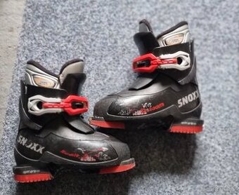 Dětské lyžařské boty / přeskáče SNOXX