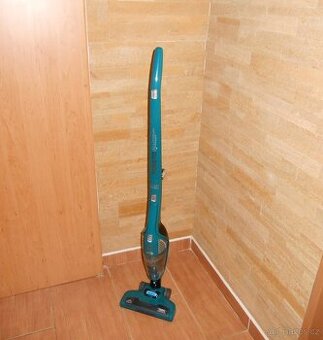 Tyčový vysavač ETA Moneto II