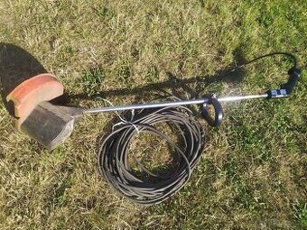 Kvalitní sekačka strunová, délka kabelů 20 m